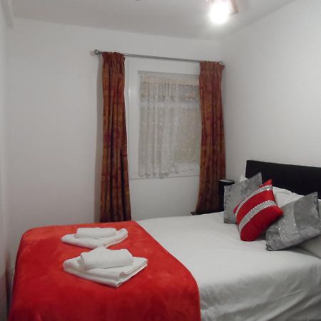 Metro House Star Accommodation Λονδίνο Εξωτερικό φωτογραφία