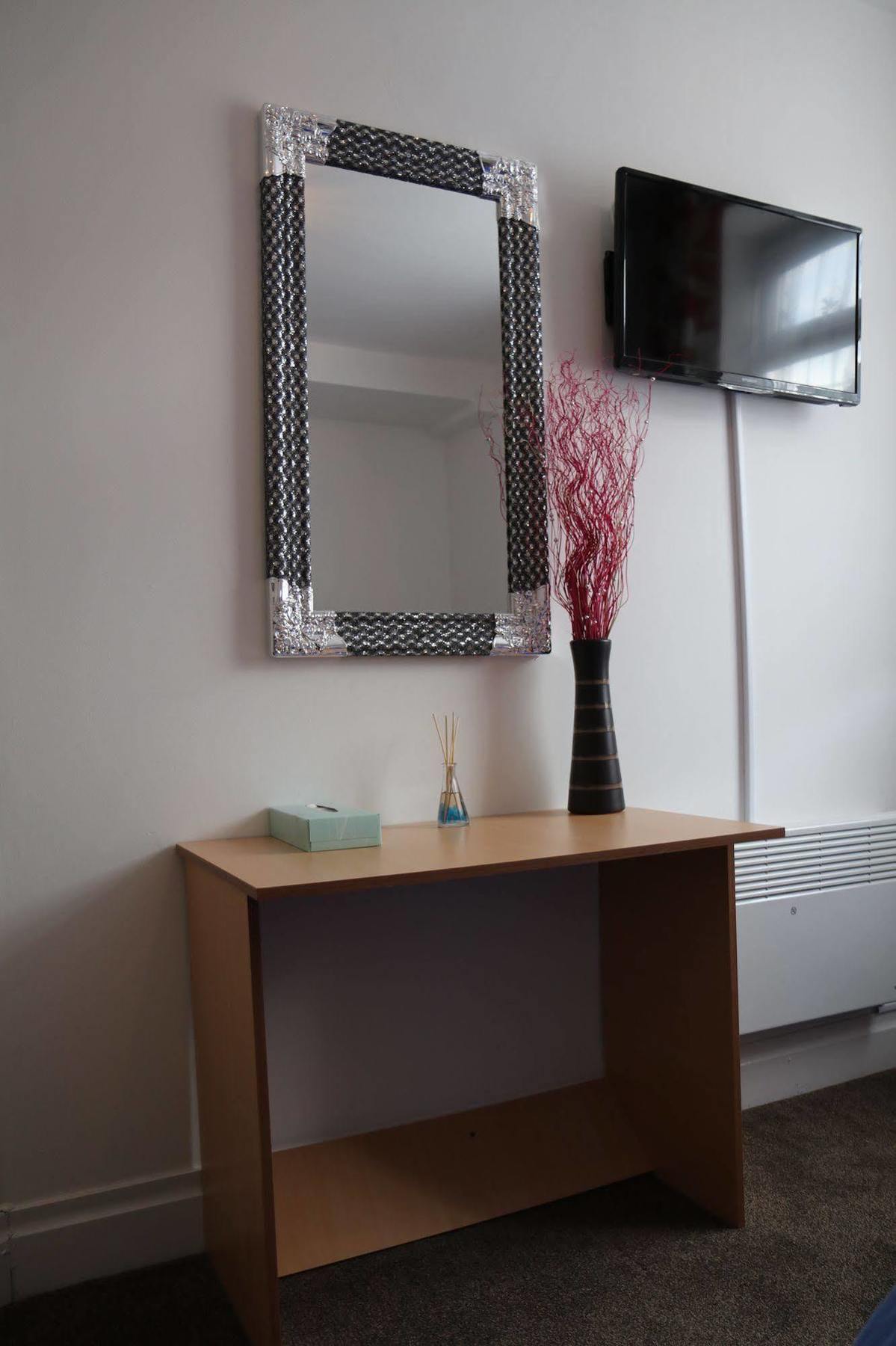 Metro House Star Accommodation Λονδίνο Εξωτερικό φωτογραφία