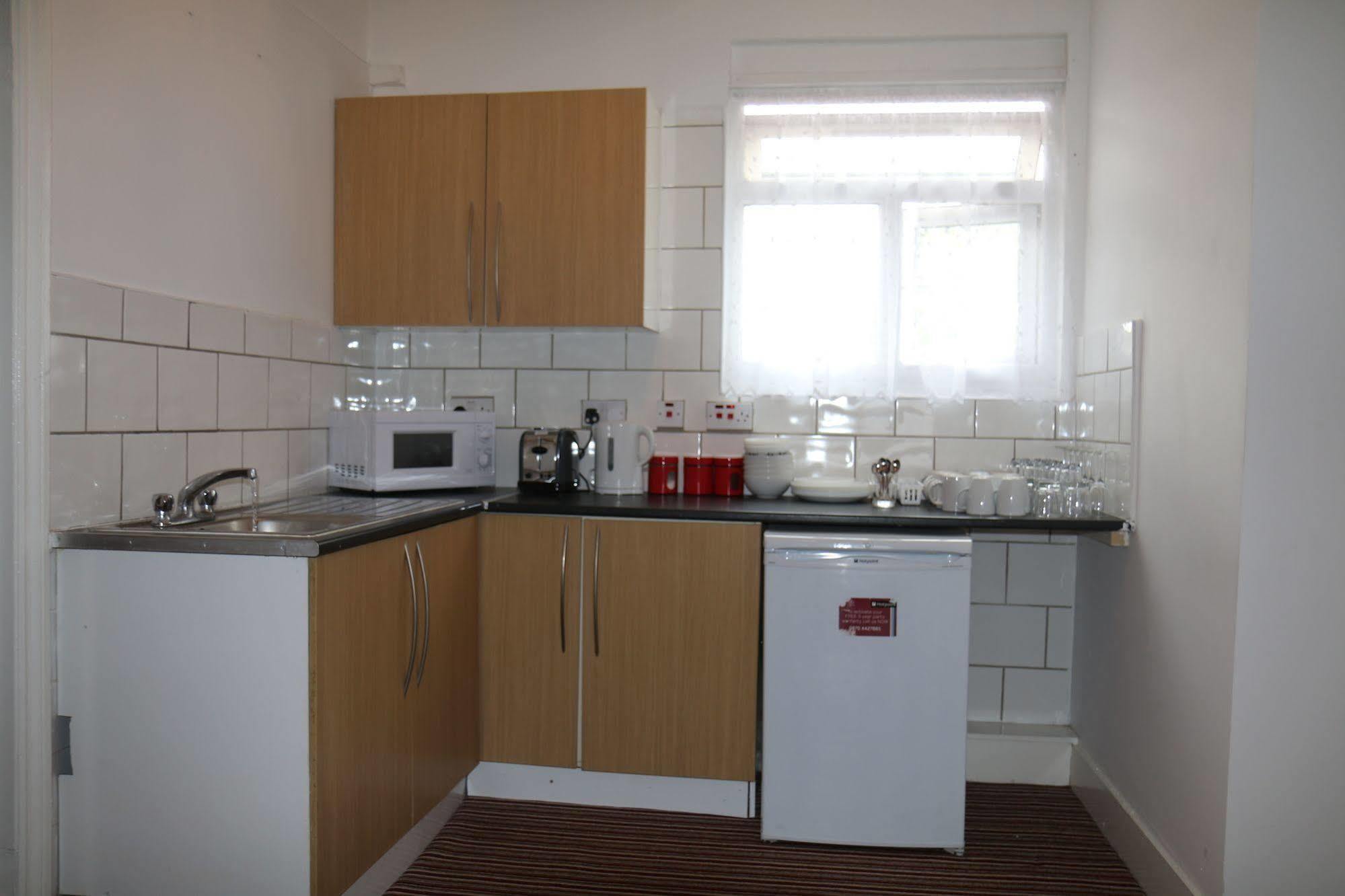 Metro House Star Accommodation Λονδίνο Εξωτερικό φωτογραφία